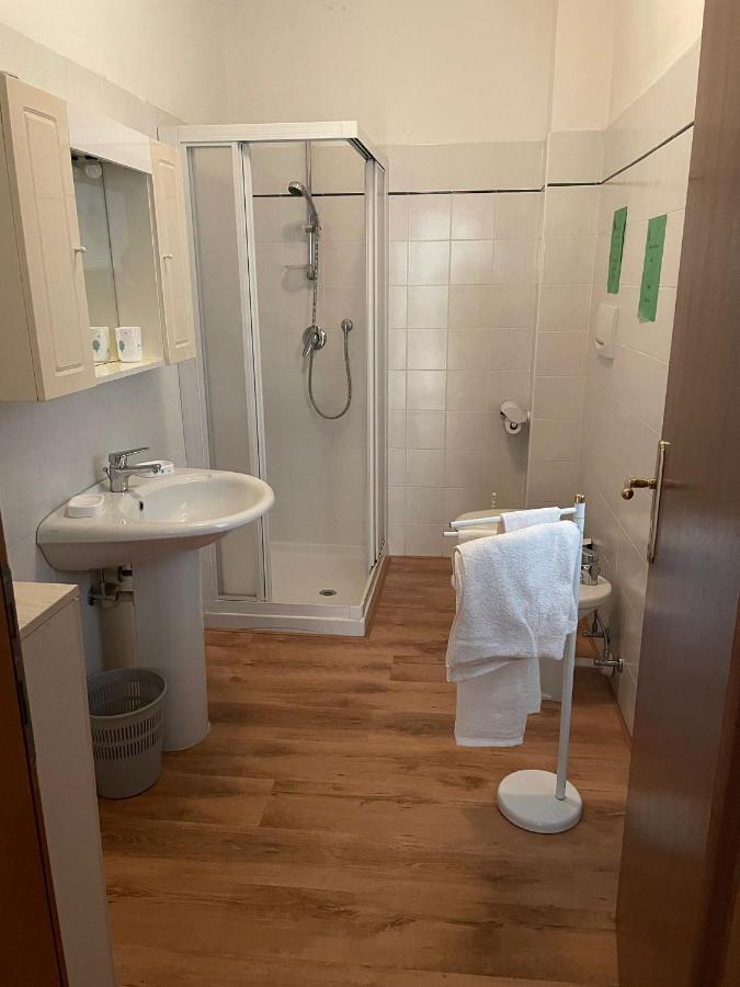 Casa Zanoni Apartment Torbole Sul Garda ภายนอก รูปภาพ